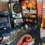 Flipper DataEast Jurassic Park 1993 vue de coté