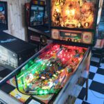 Flipper Indiana Jones the pinball adventure- 1993 - vue de côté droit