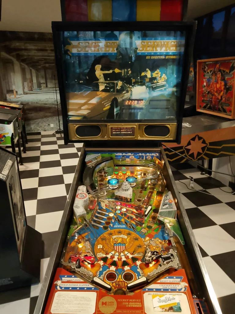 Flipper data east - Secret Service - 1988- Vue face