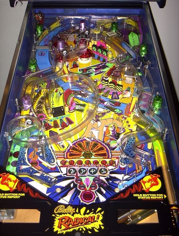 Flipper bally Radical 1990- plateau