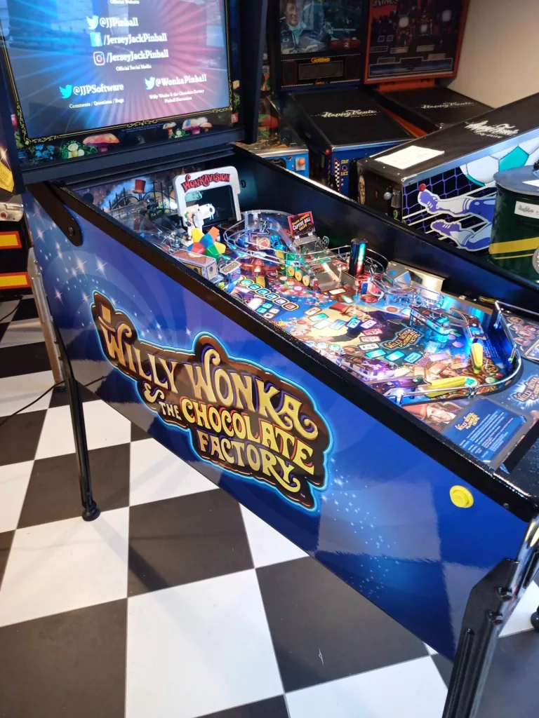 Flipper Jersey Jack Pinball Willy Wonka 2019 - vue de coté -