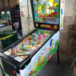 Flipper data east The Simpsons 1990- vue de coté-