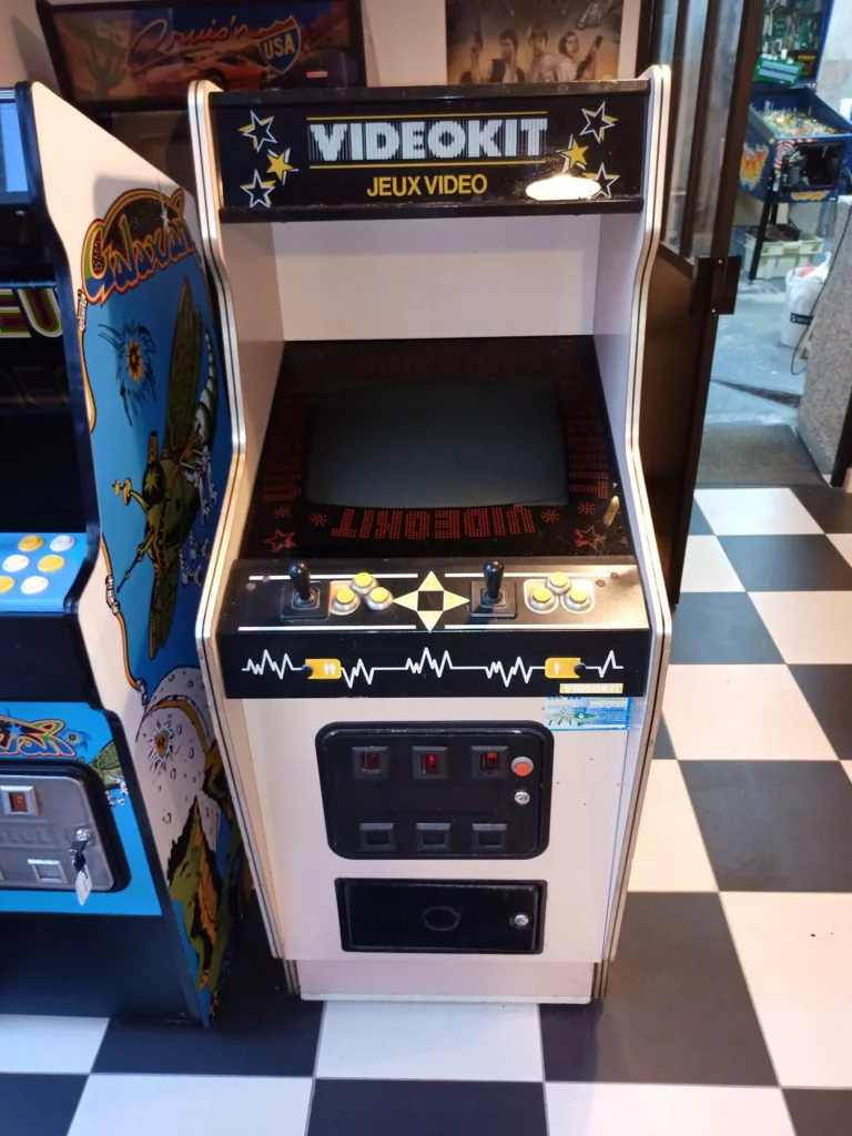 borne arcade multi-jeux videokit vue face