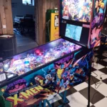 Flipper stern uncanny xmen 2024 -vue cote -