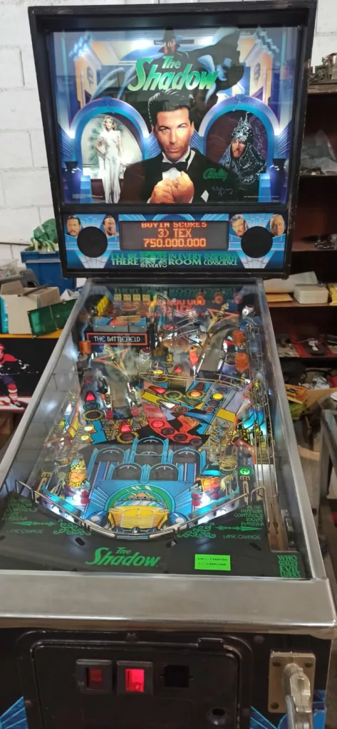 Flipper Williams the shadow 1994 - vue exterieure -