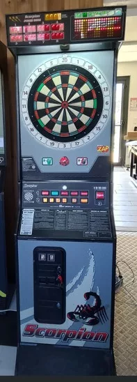 jeu de fléchettes de bar merit scorpion - vue de face-